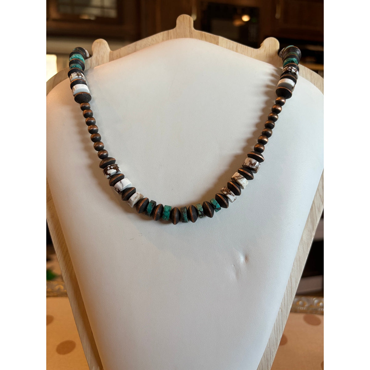 18" Tibetan Turquoise & Wild Horse Bead Necklace Western