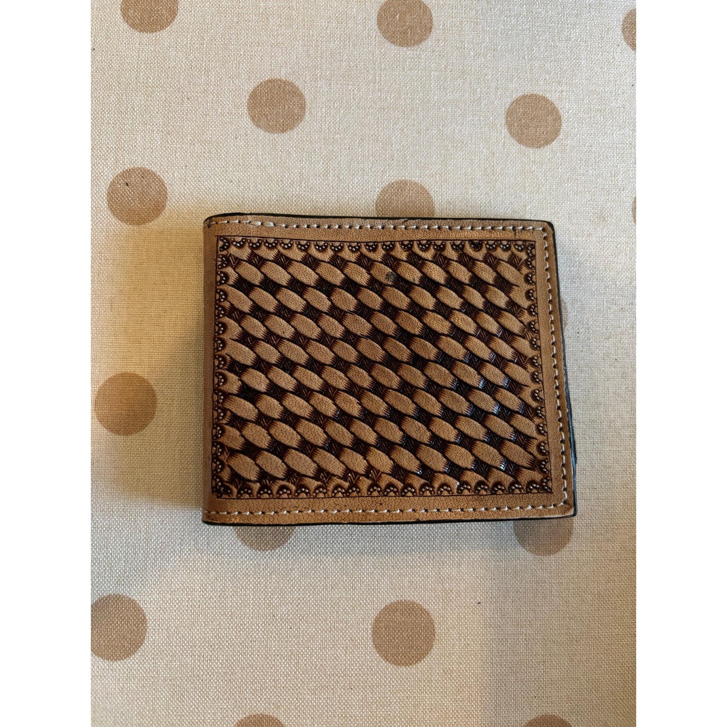 Cowhide Leather Tooled Men’s Western Bifold Western Wallet