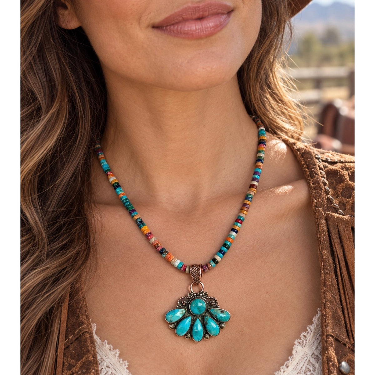 Mojave Turquoise Copper Fan Pendant Heishi Necklace – 18"
