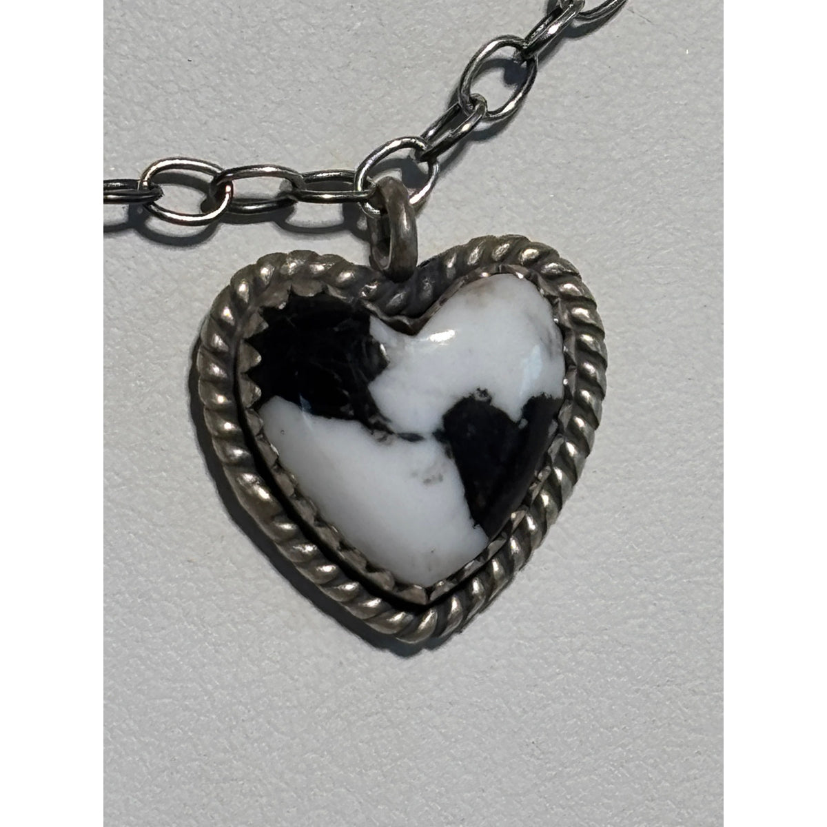White Buffalo 3 Heart Necklace Sterling Silver Choker to 21” Chain