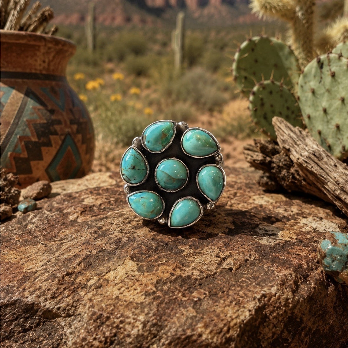 Kingman Mohave Turquoise Cluster Ring, 925 Sterling Silver