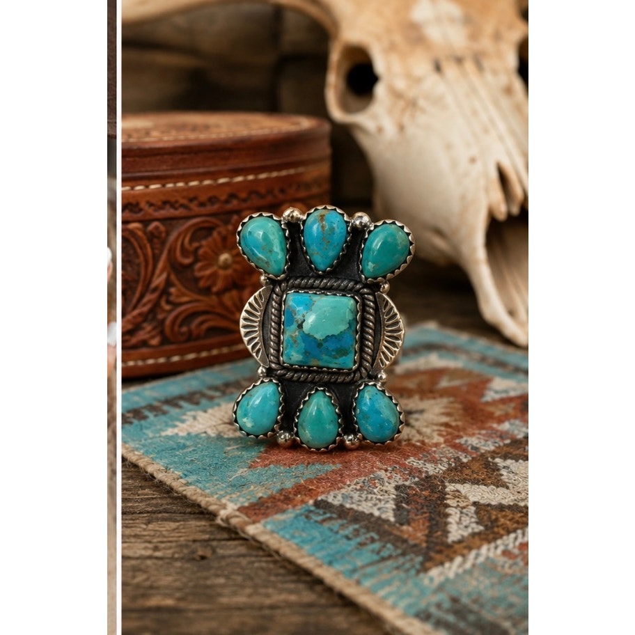 Mojave Turquoise Sterling Silver Native-Inspired Ring