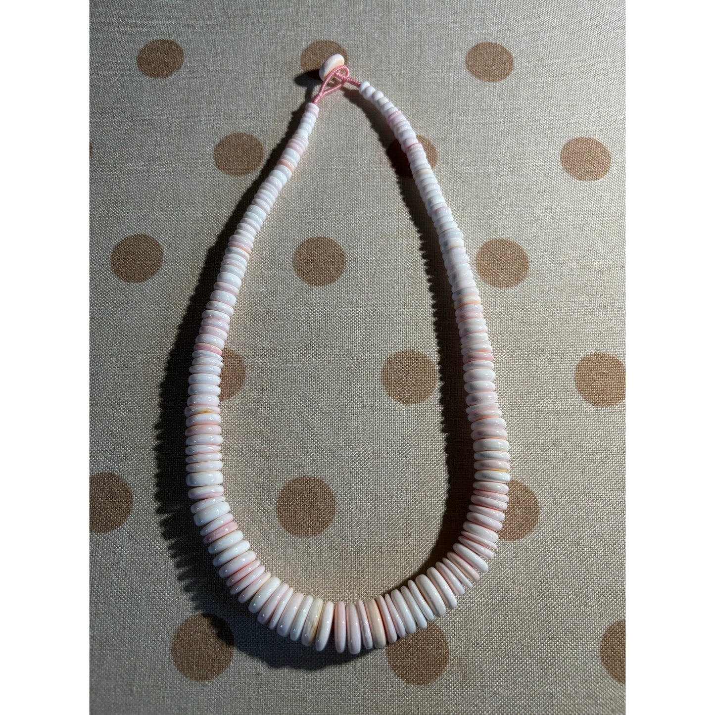 Pink Conch Shell Graduated Disc Bead Necklace | Western Statement Necklace 16"