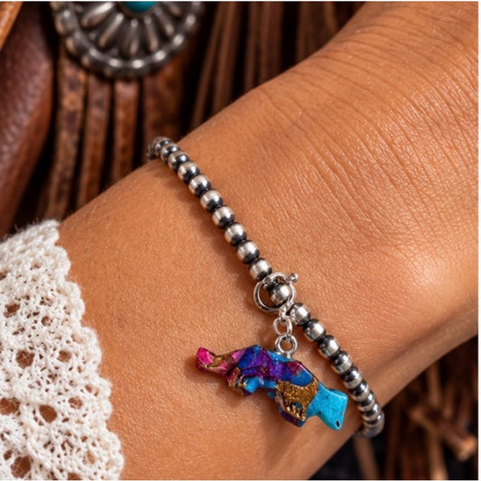 Southwestern 3mm Pearl Bead 7" Bracelet with Hand-Carved Spiny Orange Wolf Charm