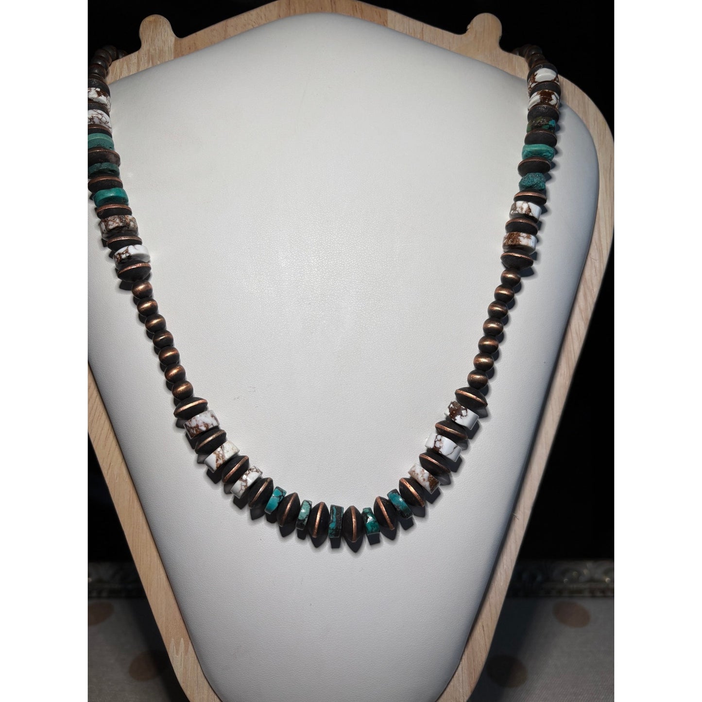 18" Tibetan Turquoise & Wild Horse Bead Necklace Western