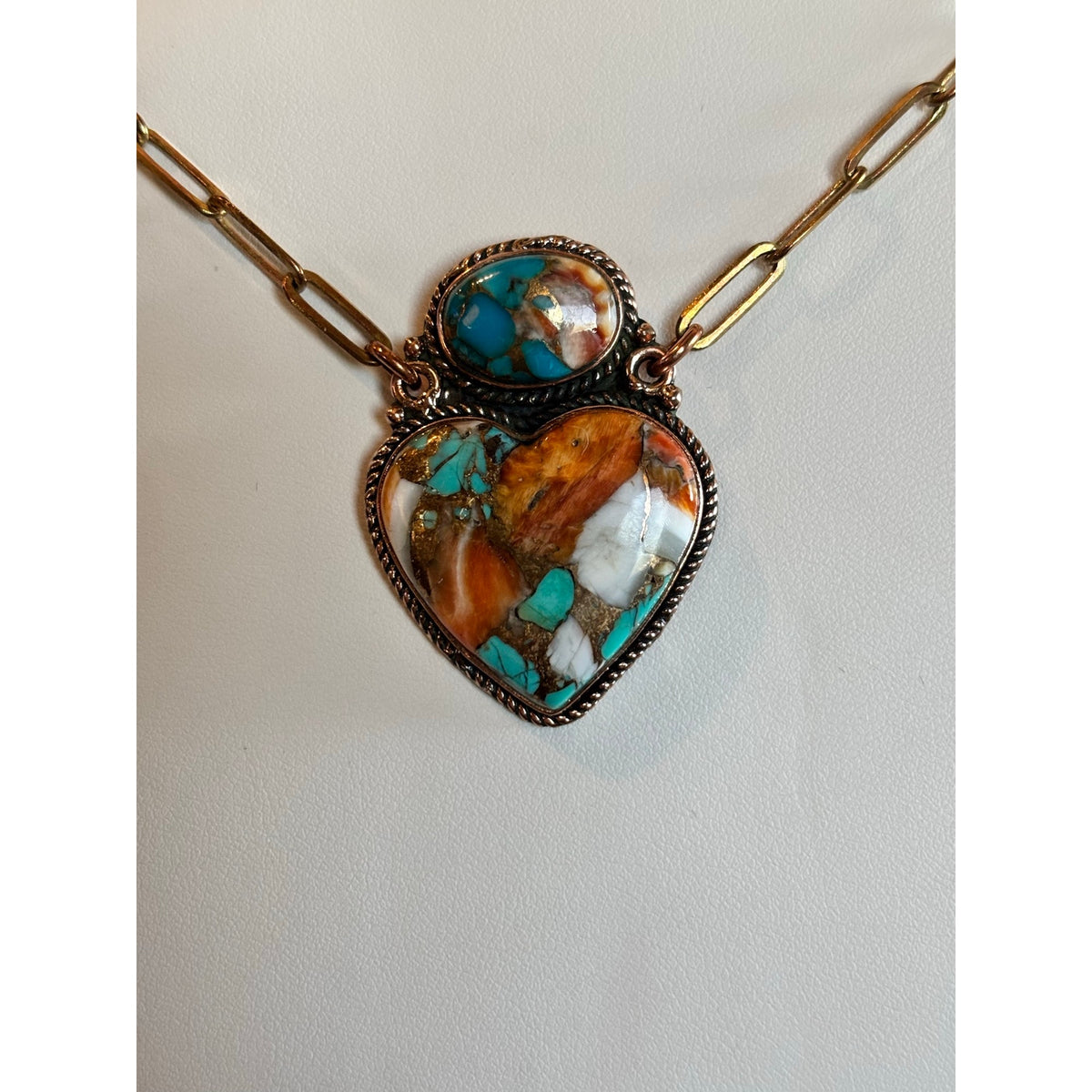 Spiny Heishi 16” Necklace paired with a Mohave Spiny Oyster 20" in Copper