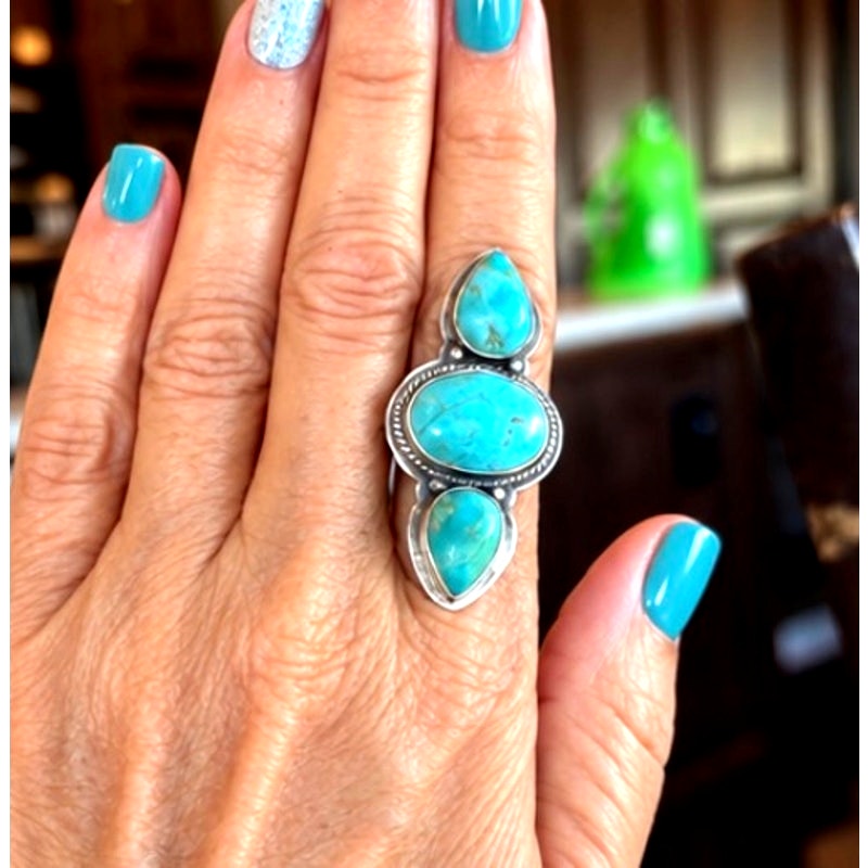Number Eight Turquoise Three large stones Crawler Ring