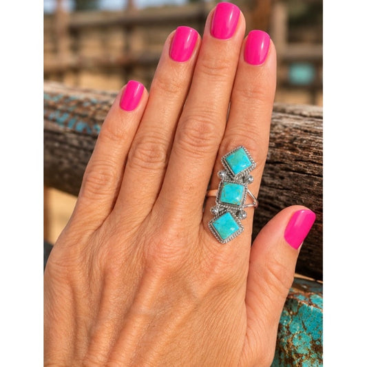 Three-Stone Kingman Turquoise Crawler Ring – Sterling Silver