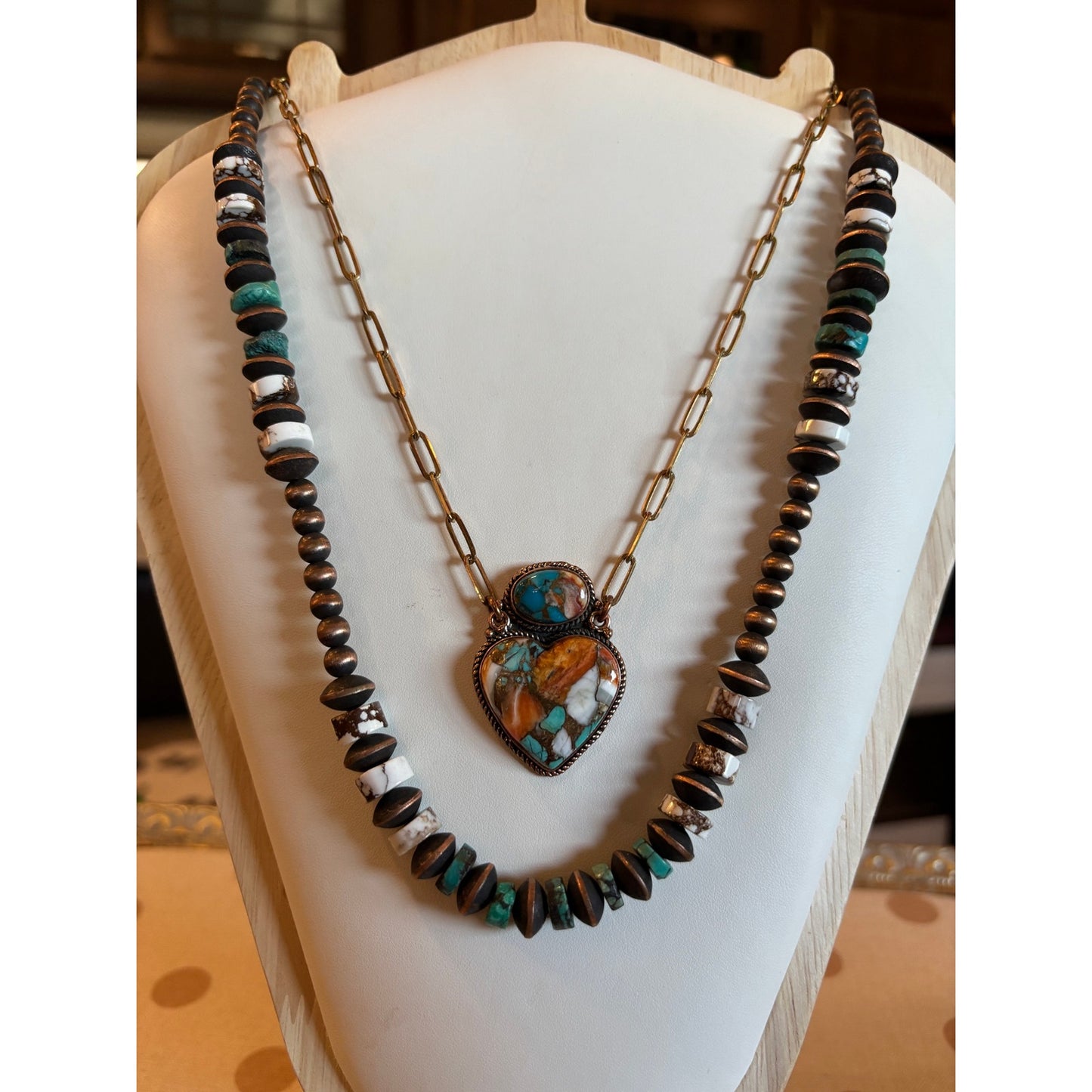 18" Tibetan Turquoise & Wild Horse Bead Necklace Western