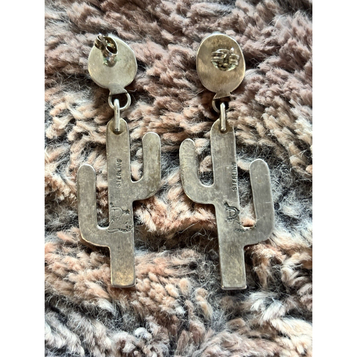 Kingman Turquoise Sterling Silver Dangle post Earrings Navajo Style Drop 925