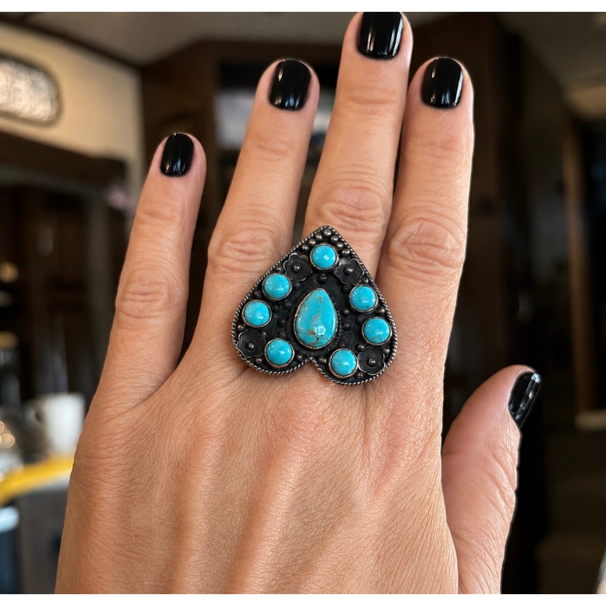 Kingman Mohave Turquoise Heart Cluster Sterling Silver Statement Ring