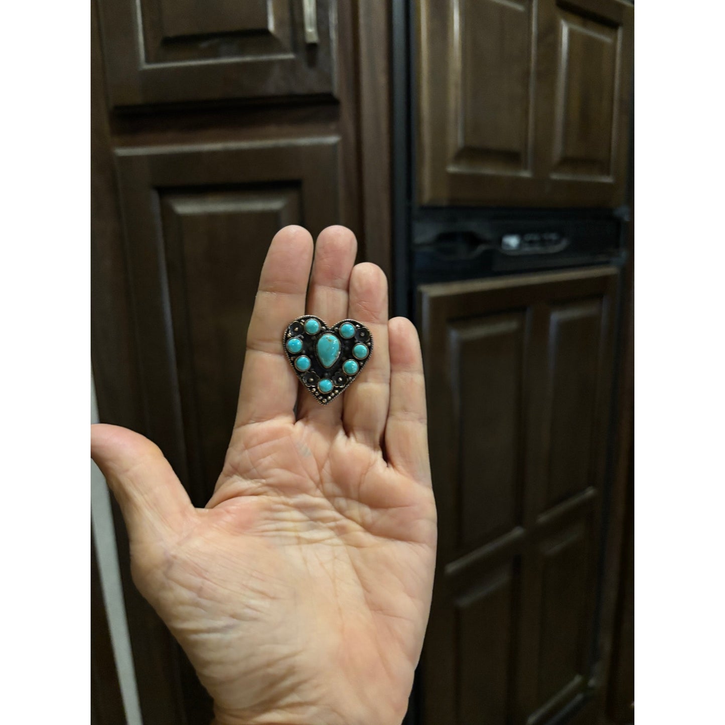 Kingman Mohave Turquoise Heart Cluster Copper Ring
